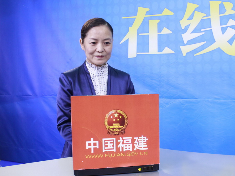 嘉宾回答网友问题.jpg
